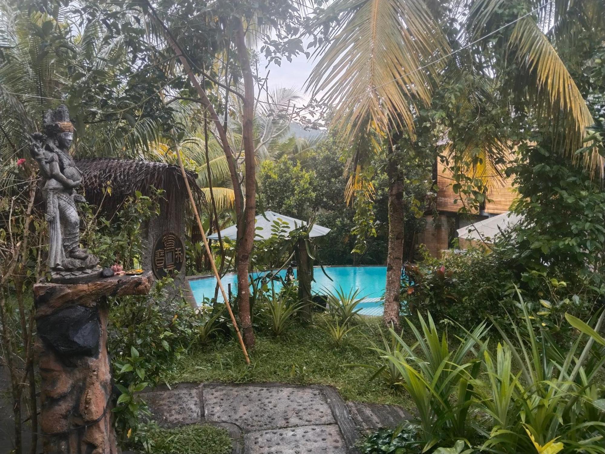 Khrisna Hs And Cottages Sidemen  Esterno foto